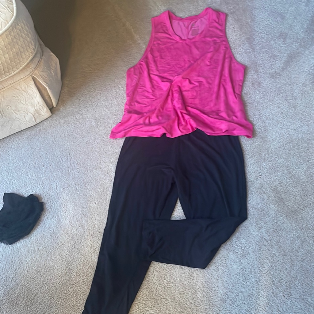All In Motion Top And Pants